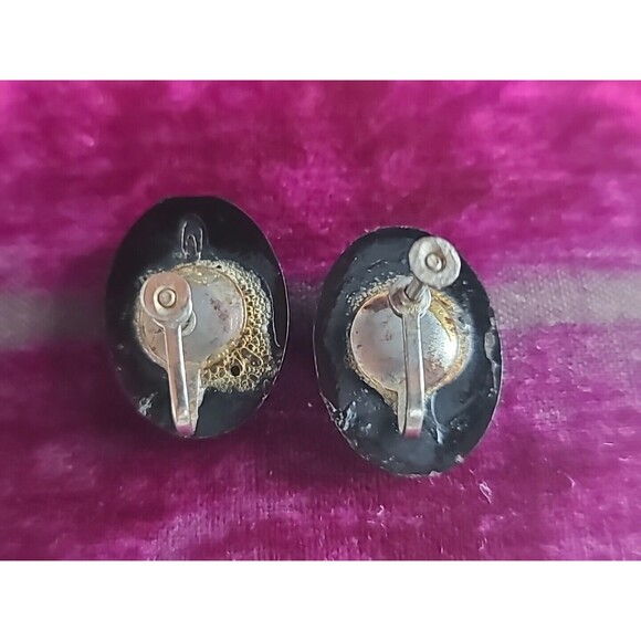 Black Oval Screwback Earrings Vintage, READ USED - Picture 8 of 10